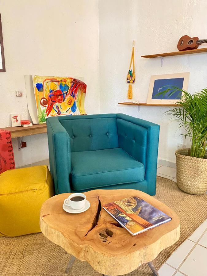 Casa Del Artista - Acomodação com café da manhã  2*